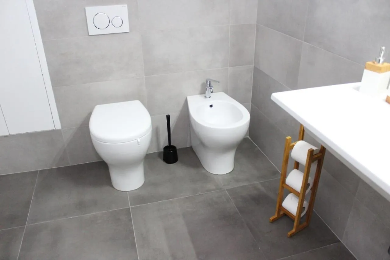 Art Apartment Borgo Stella Флоренция Италия