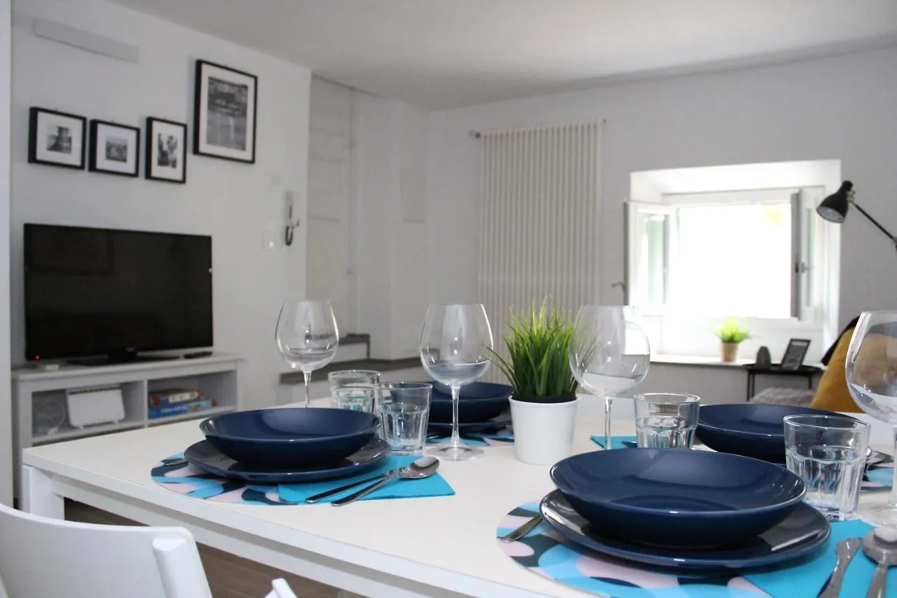Art Apartment Borgo Stella Florence